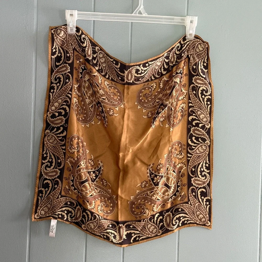 Elaine Gold XIIX Silk Paisley Scarf Brown Gold Heritage Equestrian 21x21 Preppy